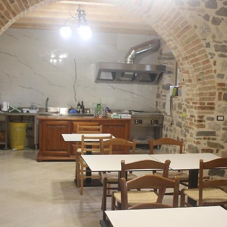 Le Canoniche Nel Matese Albergo Diffuso Сан-Массимо Экстерьер фото